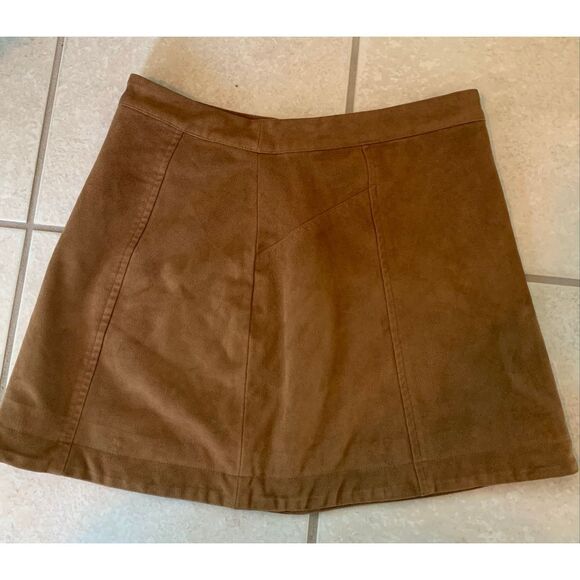 Abercrombie & Fitch Brown Faux Suede Mini Skirt - Picture 7 of 7